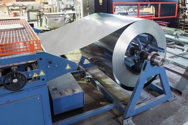 خدمات پانچ CNC